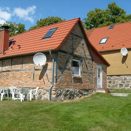Modern In Elmenhorst Near Sea * Kalkhorst
