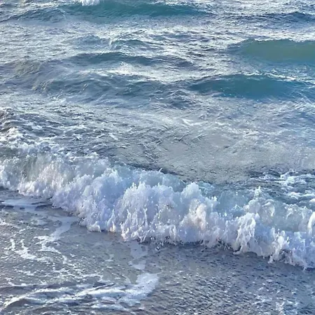 Modern In Elmenhorst Near Sea *