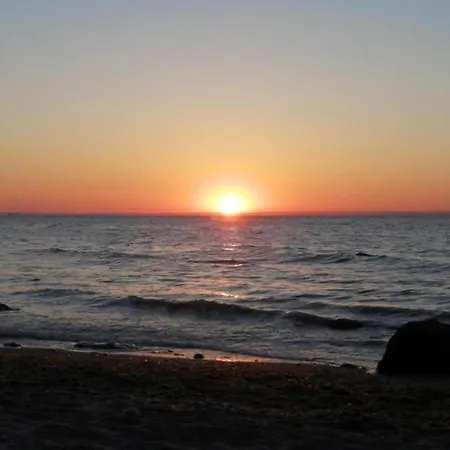 Modern In Elmenhorst Near Sea Apartmán